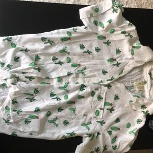 Juniors Tie Front Top